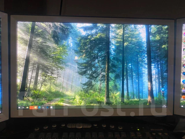 Samsung. 22" ����
