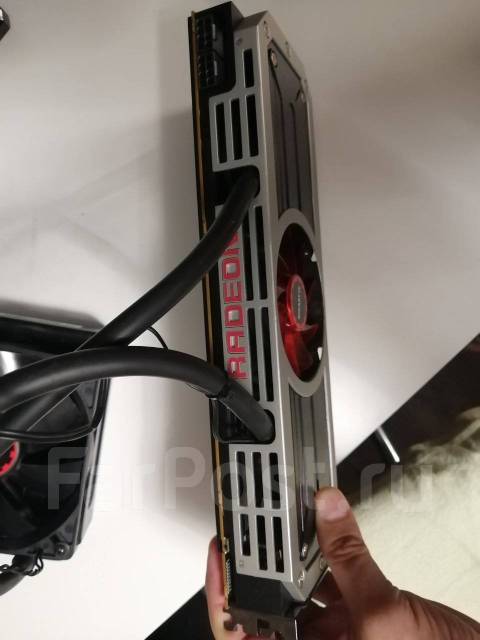 Radeon R9 295X2 ����