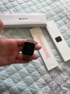 Apple Watch SE. GPS, NFC ����
