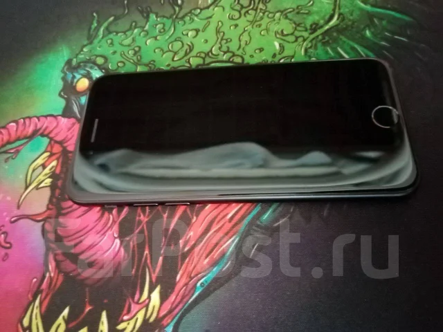 Apple iPhone SE 2020. �/�, ������, 4G LTE, NFC ����