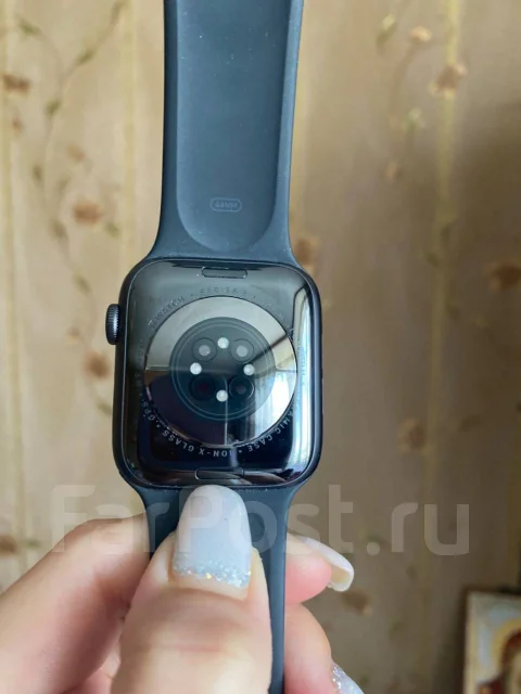 Apple Watch Series 6. GPS, NFC, IP67, IP68 ����