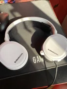 SteelSeries Arctis 3 ����