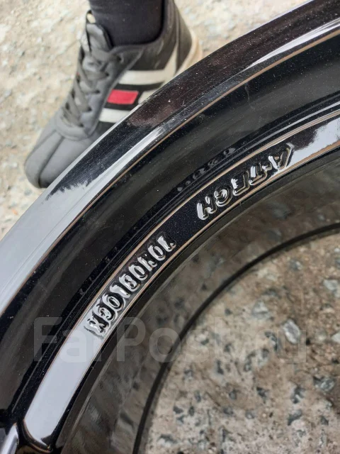 A-Tech. 8.0x17", 5x114.3, ET35 ����