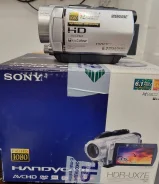 Sony HDR-UX7E ����