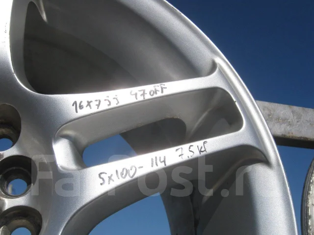 Hokuto Racing. 7.0x16", 5x100, 5x114.3, ET47 ����