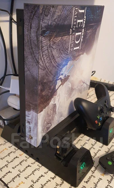 Microsoft Xbox One X ����
