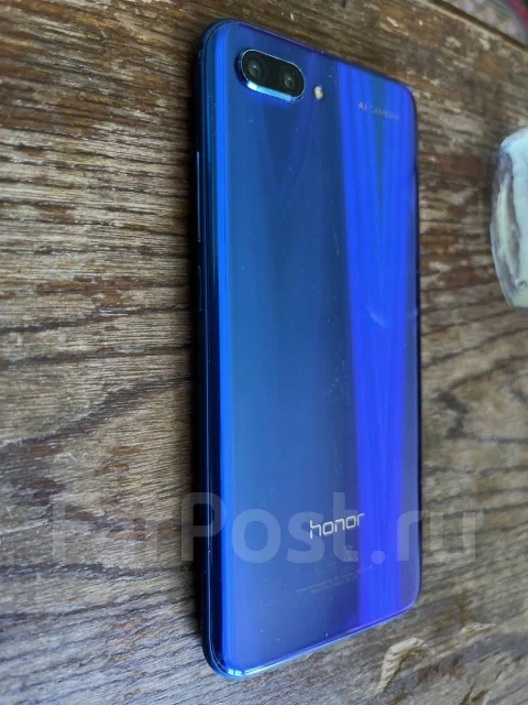 Honor 10. �/�, �����, 4G LTE, NFC ����