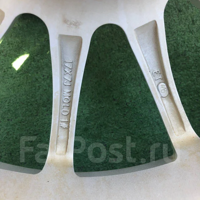 Lizea. 7.0x17", 5x100, ET48, �� 73���. ����