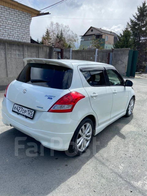 Suzuki Swift. ��������, ��������, 1.2 (91��.�.), ������, 128����. �� ����