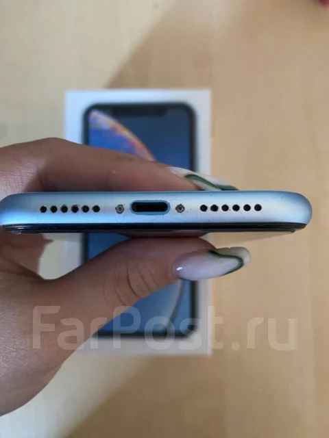 Apple iPhone Xr. �/�, ���������, 3G, 4G LTE, NFC ����
