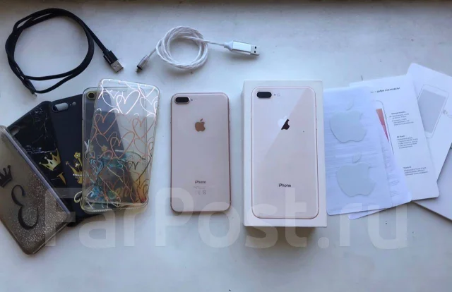 Apple iPhone 8 Plus. �/�, �������, 4G LTE, ����������, NFC ����