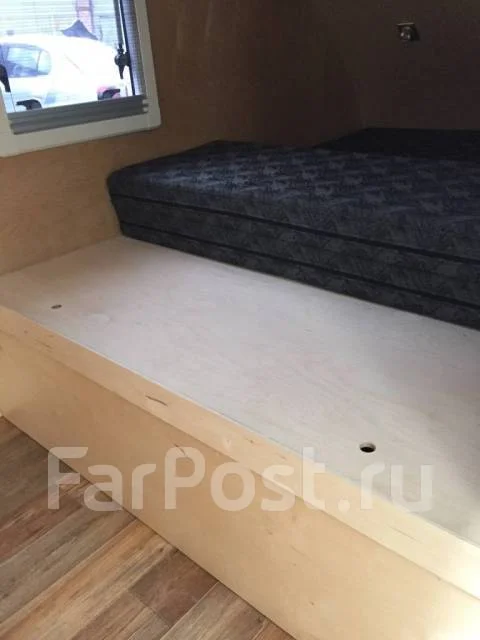SB Trailer. �/�: 750���., �����: 500���. ����