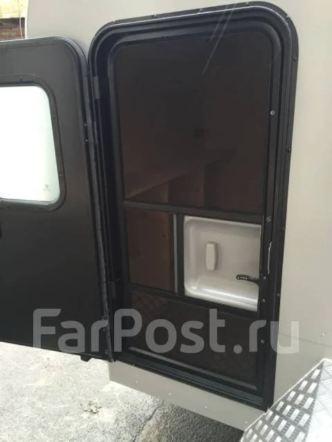 SB Trailer. �/�: 750���., �����: 500���. ����