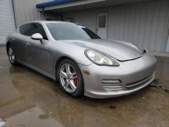 Porsche Panamera ����