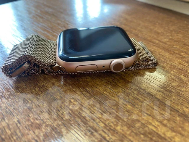 Apple Watch Series 5. GPS ����
