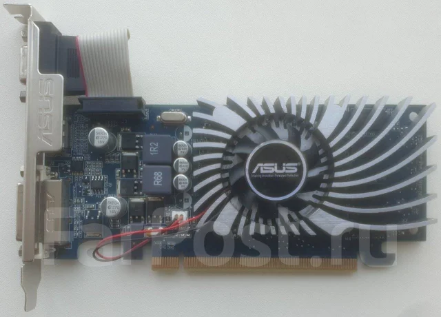 GeForce 210 ����
