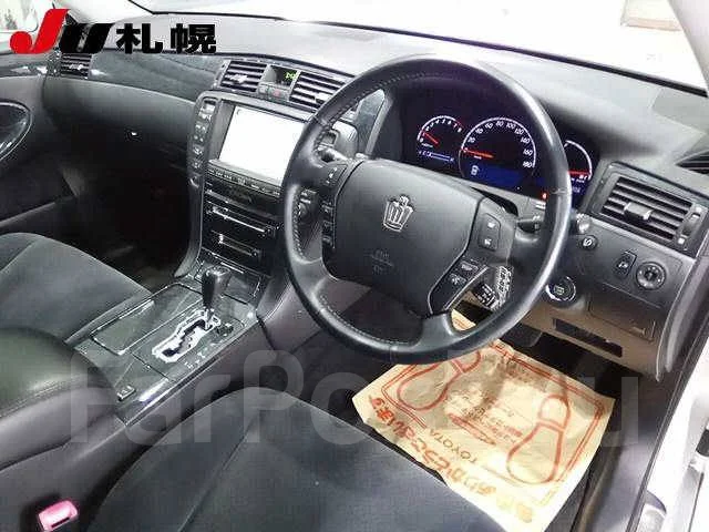 Toyota Crown. �������, 4wd, 2.5 (215��.�.), ������, 48 000����. ��, �/�, ��� ���. ��� ����� �� ������������ ����