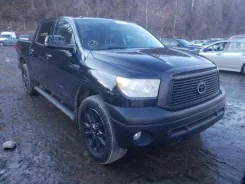 Toyota Tundra ����