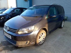 Volkswagen Touran ����