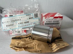 ������� ������� ���������� �������� LC200/LX570 47831-60080 47831-60080 ����
