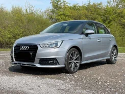 Audi A1 ����