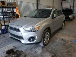 Mitsubishi ASX ����