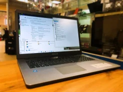 Asus VivoBook 17. 17", ��� 4 ��, WiFi, Bluetooth ����