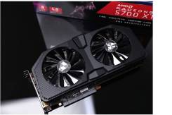 Radeon RX 5700 XT ����