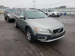 Volvo XC70 ����