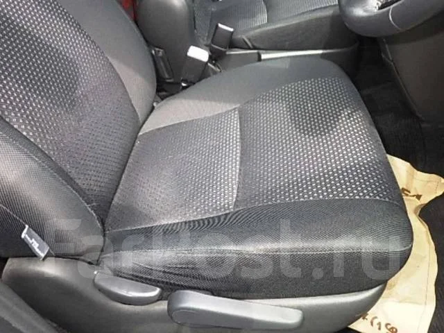 Toyota Isis. ��������, ��������, 2.0 (155��.�.), ������, 76 000����. ��, �/�, ��� ���. ��� ����� �� ������������ ����