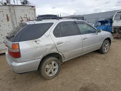Nissan R'nessa. PNN30, KA24 ����