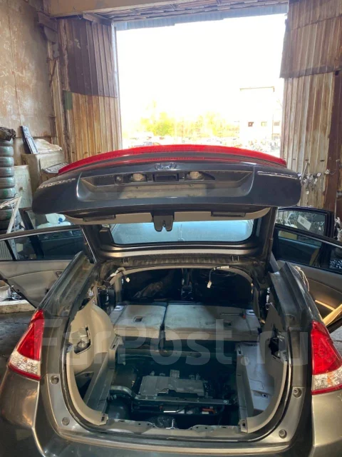 Honda Insight. ZE2, LDA ����