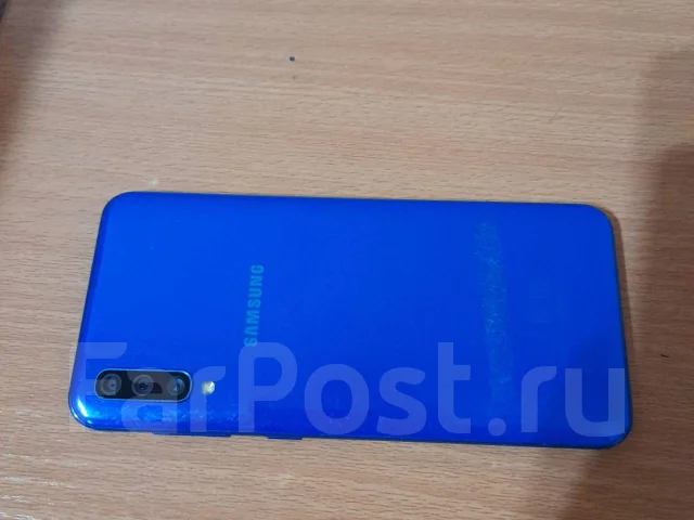 Samsung Galaxy A50. �/�, �����, 4G LTE, Dual-SIM, NFC ����
