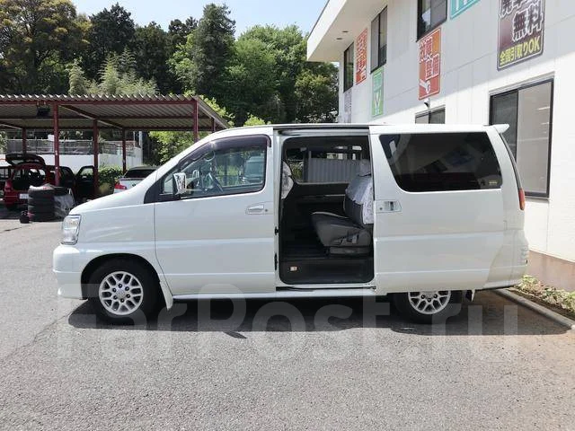 Nissan Elgrand. �������, 4wd, 3.5 (2 400��.�.), ������, 67����. ��, �/�, ��� ���. ��� ����� �� ������������ ����