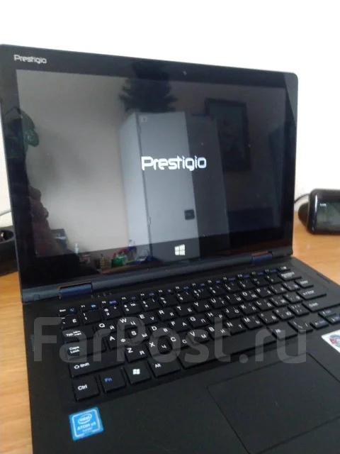 Prestigio. 13.3", 1,4����, ��� 4 ��, ���� 32���, WiFi: 1, Bluetooth: 1, ����������� �� 5��. ����