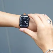 Apple Watch Series 6. NFC, IP67 ����