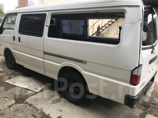 Mazda Bongo Brawny. SKF6MM ����