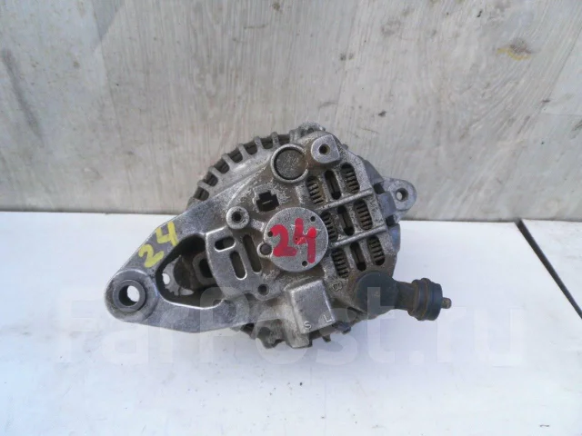 ��������� B6 Mazda E675183000 ����