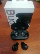 Samsung Galaxy Buds ����