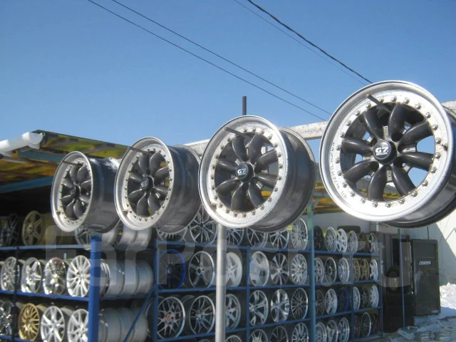 Panasport. 7.0/8.0x16", 4x114.3, ET32/44 ����