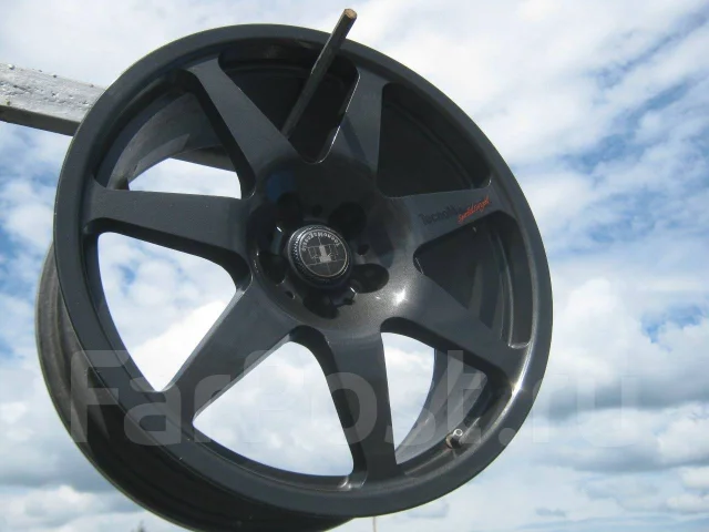 TecnoMagnesio. 7.5x17", 5x98, ET30 ����