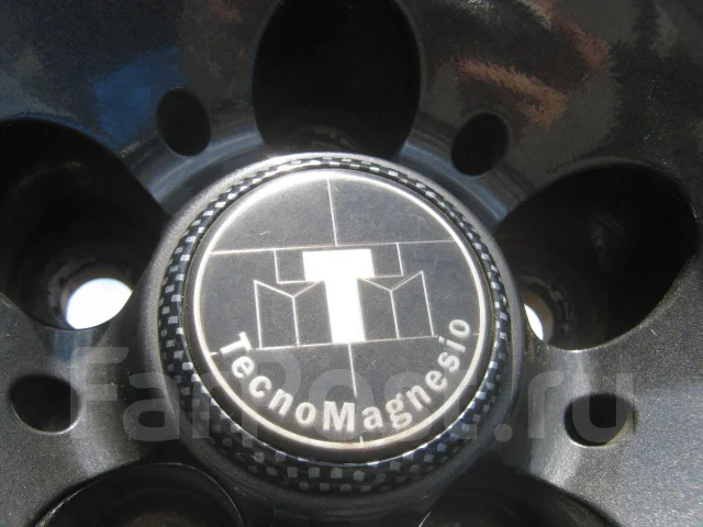TecnoMagnesio. 7.5x17", 5x98, ET30 ����