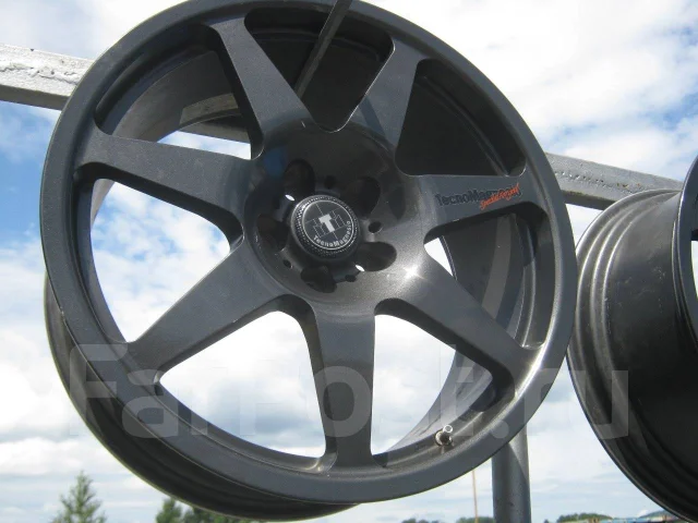 TecnoMagnesio. 7.5x17", 5x98, ET30 ����