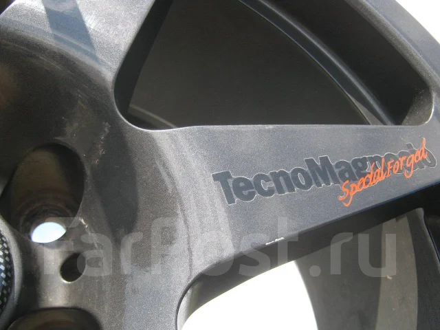 TecnoMagnesio. 7.5x17", 5x98, ET30 ����