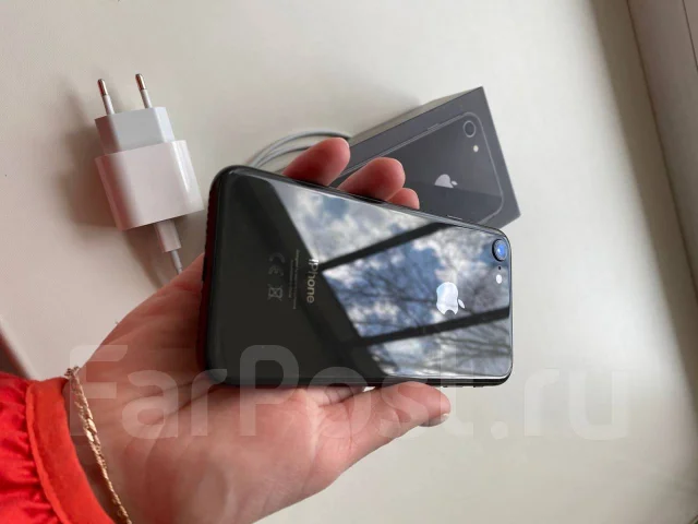 Apple iPhone 8. �/�, ������, 5G ����
