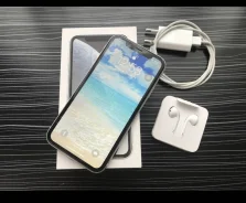 Apple iPhone Xr. �/�, �����, 3G ����