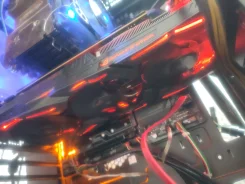 GeForce GTX 1070 ����