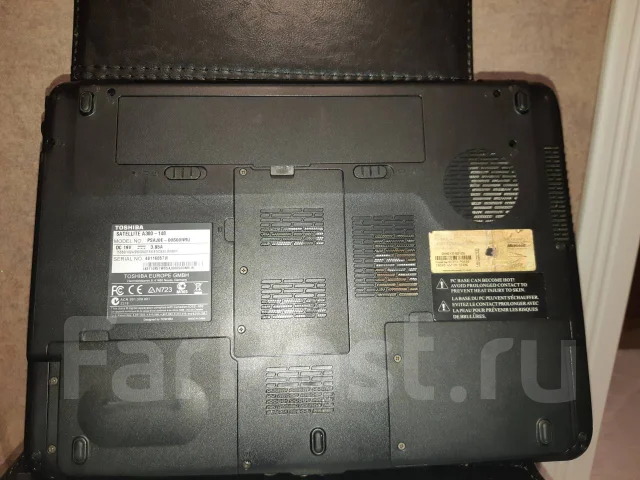 Toshiba Satellite A300. 15.5", 1,8����, ��� 2048 ��, WiFi: 1, Bluetooth: 1 ����