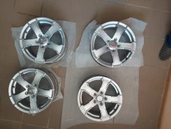 Replay TY150. 6.5x16", 5x114.3, ET45 ����