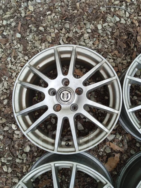 Velox Nirvana. 6.5x16", 5x114.3, ET52 ����